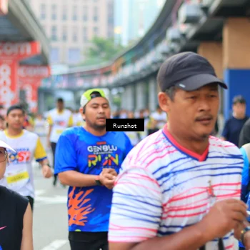 Runner Photo 4881159