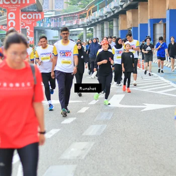 Runner Photo 4881216
