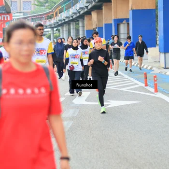 Runner Photo 4881236