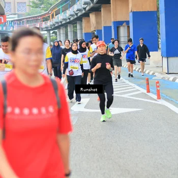 Runner Photo 4881266