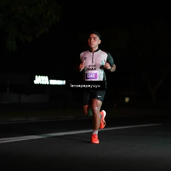 Runner Photo 4881327