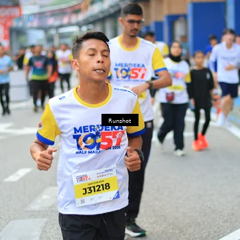 Runner Photo 4881332
