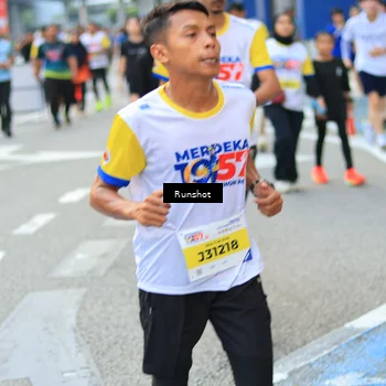 Runner Photo 4881339