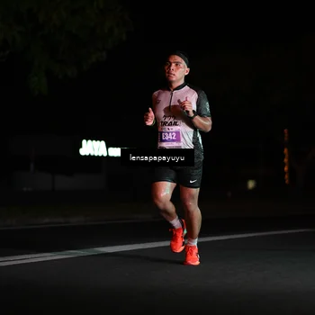Runner Photo 4881347