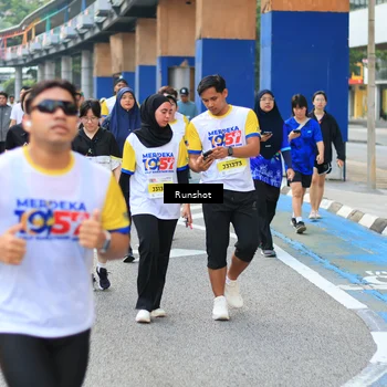 Runner Photo 4881375