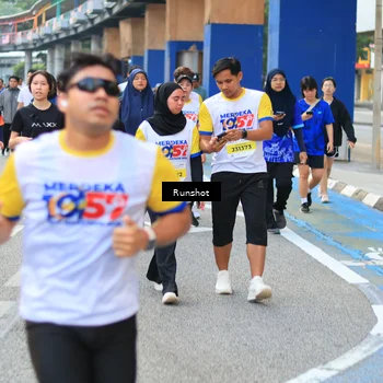 Runner Photo 4881379
