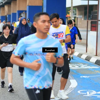 Runner Photo 4881391