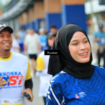Runner Photo 4881436