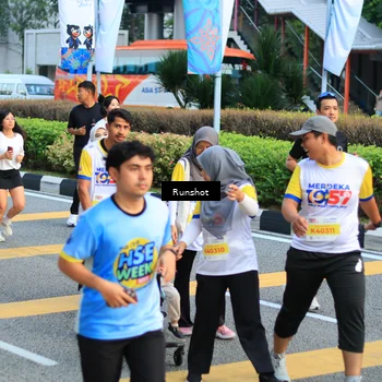 Runner Photo 4881514