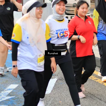 Runner Photo 4881565