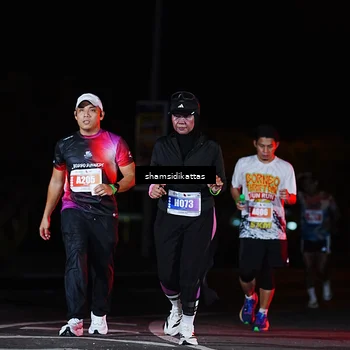Runner Photo 4881675