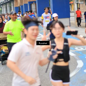 Runner Photo 4881700