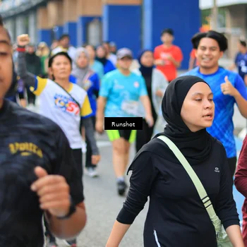 Runner Photo 4881726