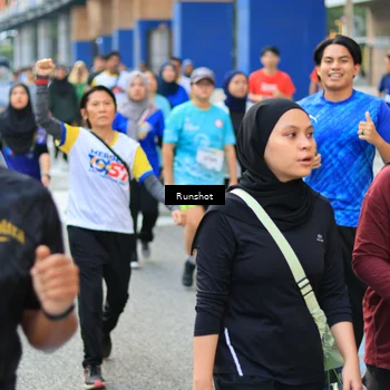 Runner Photo 4881735