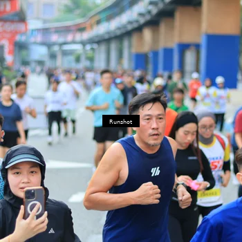 Runner Photo 4881941