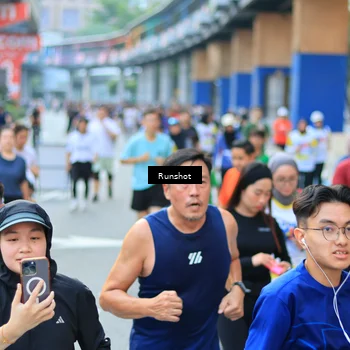 Runner Photo 4881946