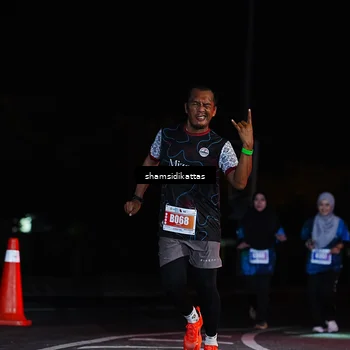 Runner Photo 4882024