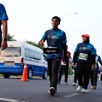 Runner Photo 4882037