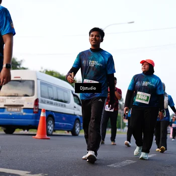 Runner Photo 4882067