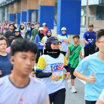Runner Photo 4882091