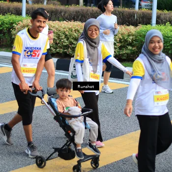 Runner Photo 4882092