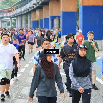 Runner Photo 4882129