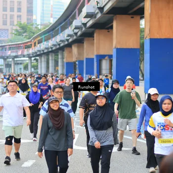 Runner Photo 4882134