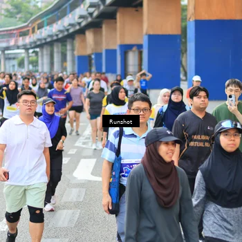 Runner Photo 4882176