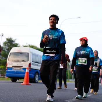Runner Photo 4882205