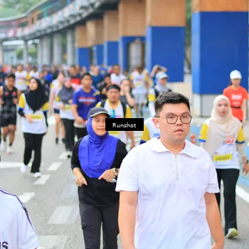 Runner Photo 4882234