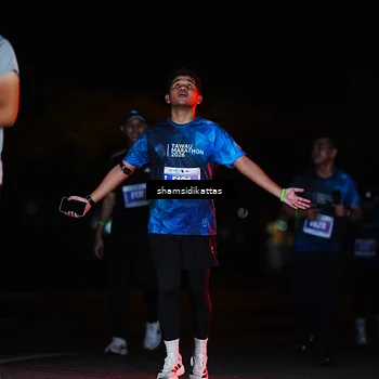 Runner Photo 4882253