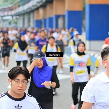 Runner Photo 4882254