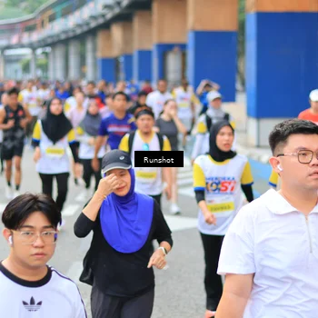 Runner Photo 4882264