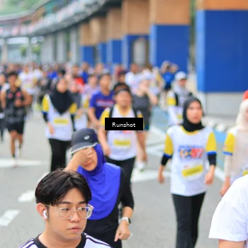Runner Photo 4882296