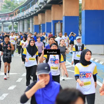 Runner Photo 4882323