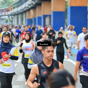Runner Photo 4882425