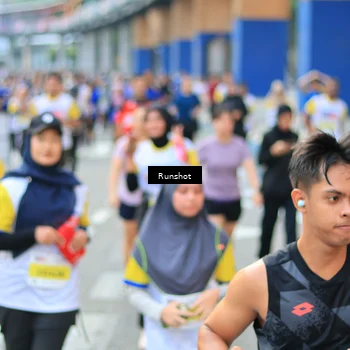 Runner Photo 4882435