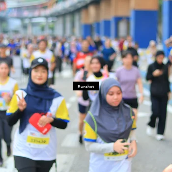 Runner Photo 4882443
