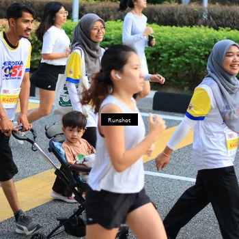 Runner Photo 4882459