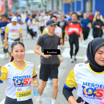 Runner Photo 4882484