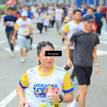 Runner Photo 4882492