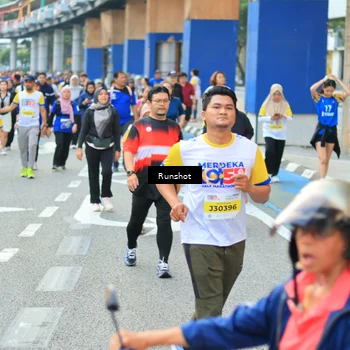 Runner Photo 4882533