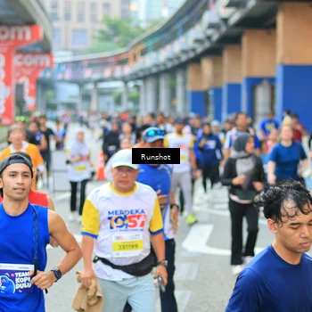 Runner Photo 4882592
