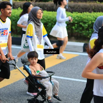 Runner Photo 4882593