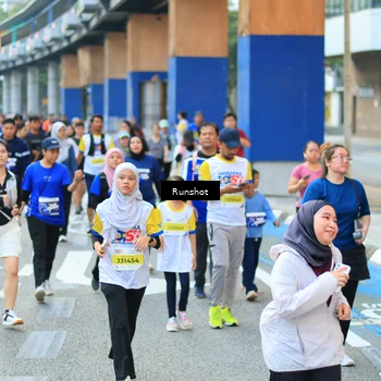 Runner Photo 4882665