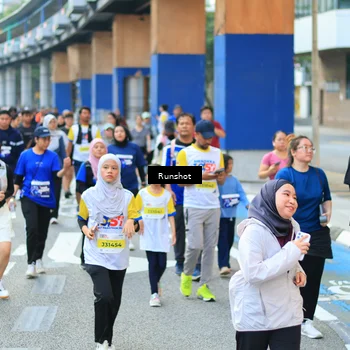 Runner Photo 4882673