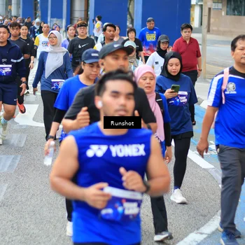Runner Photo 4882705