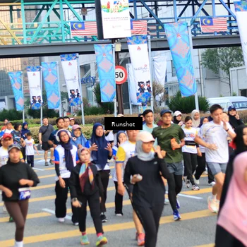Runner Photo 4882750