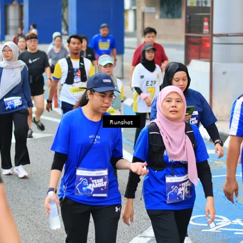 Runner Photo 4882756