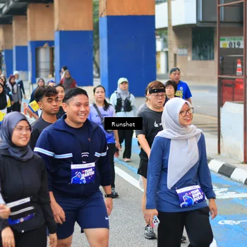 Runner Photo 4882785